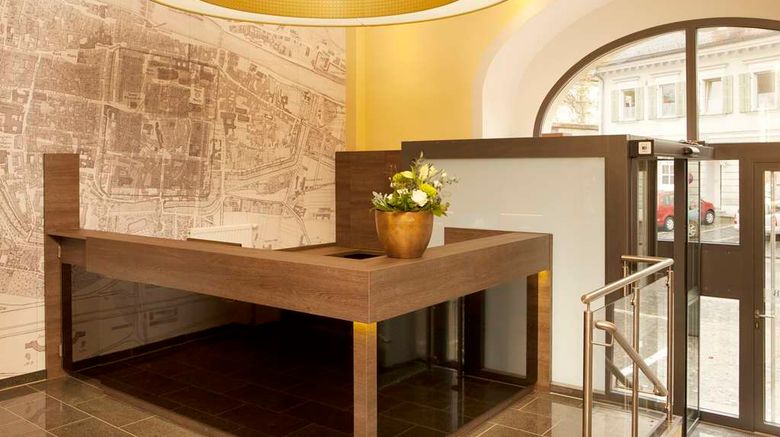 <b>Hotel Jakob Regensburg BW Signature Lobby</b>. Images powered by <a href="https://iceportal.shijigroup.com/" title="IcePortal" target="_blank">IcePortal</a>.
