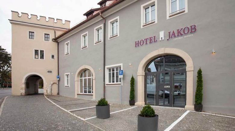 Hotel Jakob Regensburg BW Signature Exterior. Images powered by <a href="https://iceportal.shijigroup.com" target="_blank" rel="noopener">Ice Portal</a>.