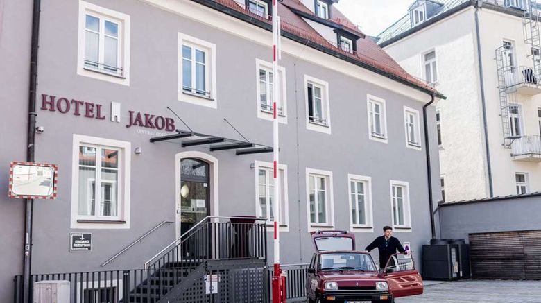 <b>Hotel Jakob Regensburg BW Signature Exterior</b>. Images powered by <a href="https://iceportal.shijigroup.com/" title="IcePortal" target="_blank">IcePortal</a>.