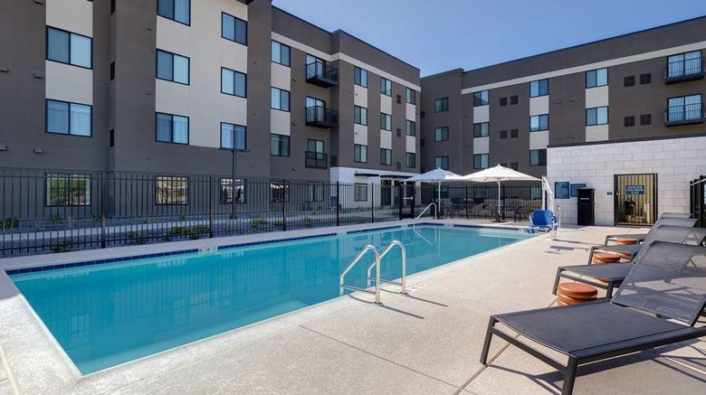 <b>WaterWalk Extended Stay Tucson Pool</b>. Images powered by <a href="https://iceportal.shijigroup.com/" title="IcePortal" target="_blank">IcePortal</a>.