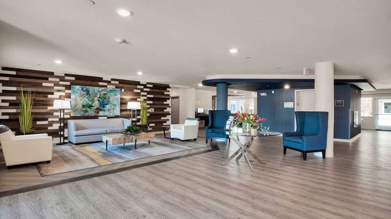 <b>WaterWalk Charlotte-Arrowood Lobby</b>. Images powered by <a href="https://iceportal.shijigroup.com/" title="IcePortal" target="_blank">IcePortal</a>.