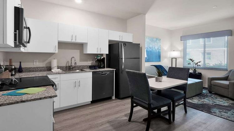 WaterWalk Raleigh Research Triangle Room