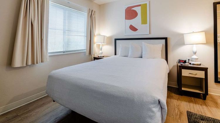 WaterWalk Extended Stay Wichita Room