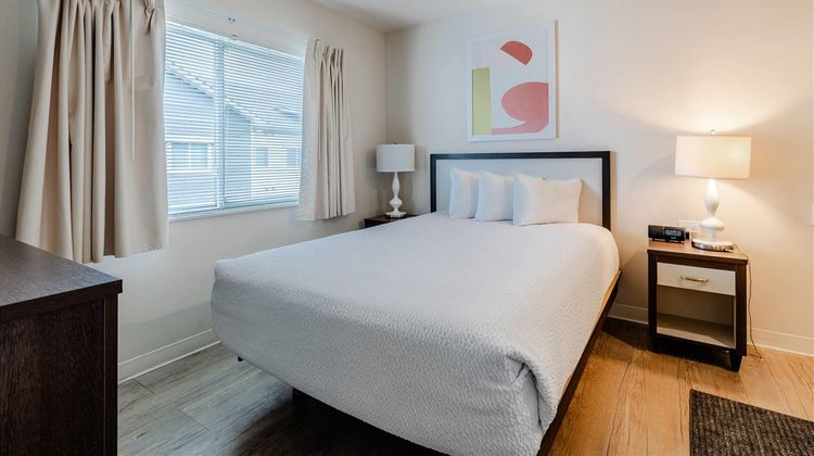 WaterWalk Extended Stay Wichita Room