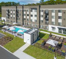 WaterWalk Jacksonville-Deerwood Park Exterior