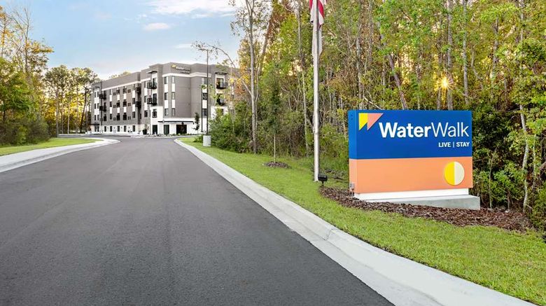 <b>WaterWalk Jacksonville-Deerwood Park Exterior</b>. Images powered by <a href="https://iceportal.shijigroup.com/" title="IcePortal" target="_blank">IcePortal</a>.
