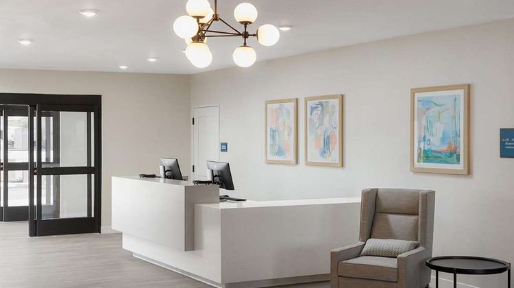 WaterWalk Extended Stay Huntsville Lobby