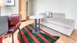 TOOR Hotel Toronto, jdv by Hyatt Suite
