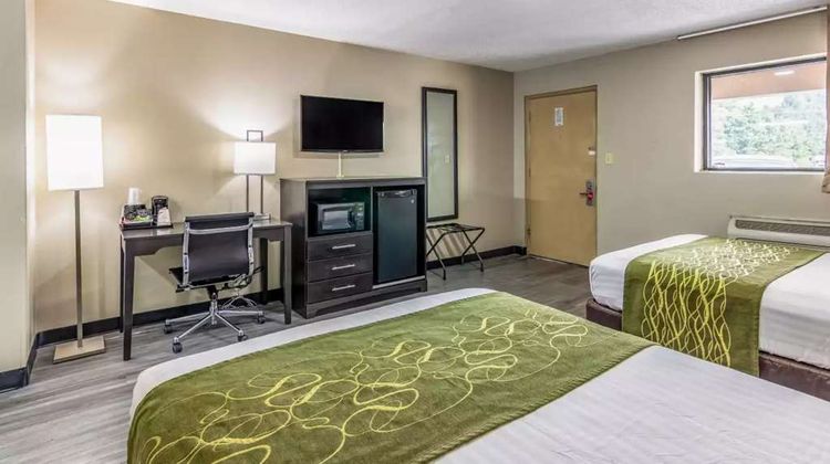 Americas Best Value Inn Opelika Room