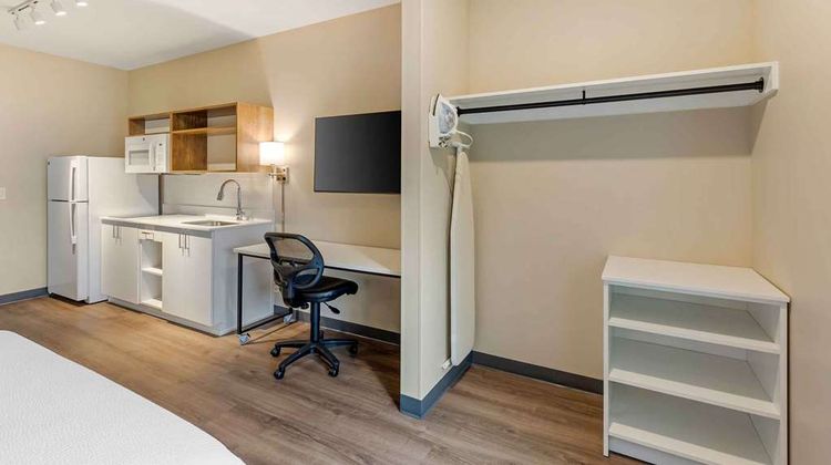 Extended Stay America Belgrade Room