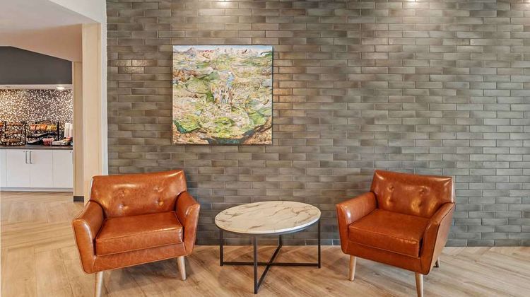 Extended Stay America Premier Asheville Lobby