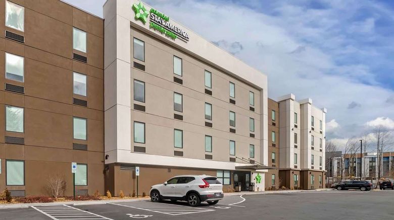 <b>Extended Stay America Premier Asheville Exterior</b>. Images powered by <a href="https://iceportal.shijigroup.com/" title="IcePortal" target="_blank">IcePortal</a>.
