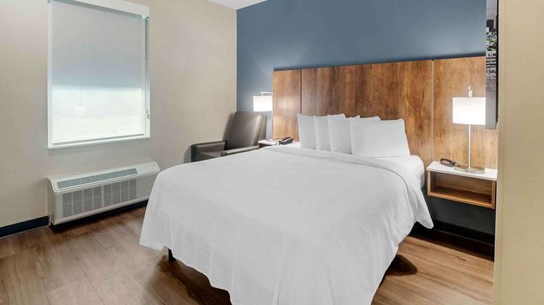 <b>Extended Stay America Premier Asheville Room</b>. Images powered by <a href="https://iceportal.shijigroup.com/" title="IcePortal" target="_blank">IcePortal</a>.