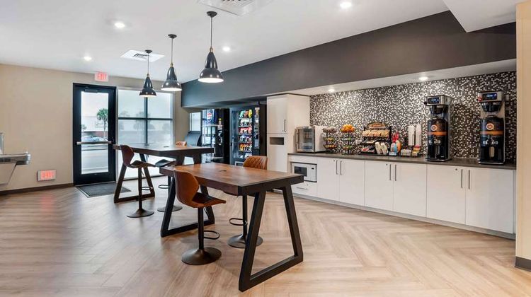 Extended Stay America Premier Corry Restaurant