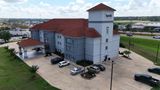 <b>Spark by Hilton Brandon Exterior</b>. Images powered by <a href="https://iceportal.shijigroup.com/" title="IcePortal" target="_blank">IcePortal</a>.
