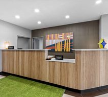 Spark by Hilton Bensalem Philadelphia Lobby