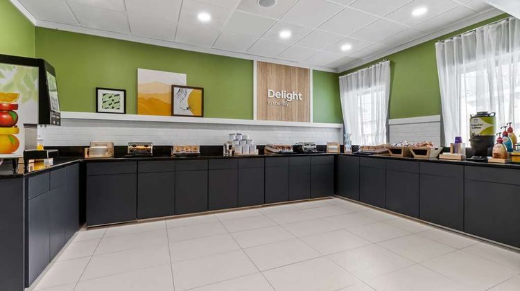 Spark by Hilton Bensalem Philadelphia Restaurant
