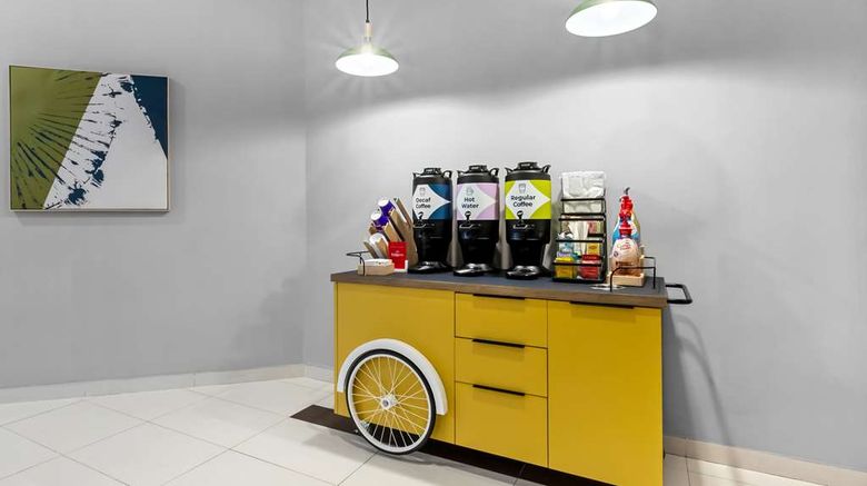 <b>Spark by Hilton Bensalem Philadelphia Restaurant</b>. Images powered by <a href="https://iceportal.shijigroup.com/" title="IcePortal" target="_blank">IcePortal</a>.