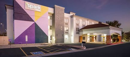 Spark by Hilton Glendale Phoenix North Exterior