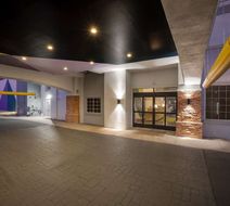 Spark by Hilton Glendale Phoenix North Exterior