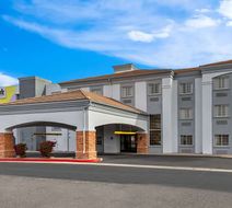 Spark by Hilton Glendale Phoenix North Exterior