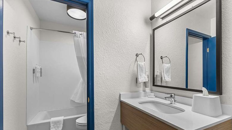 <b>Spark by Hilton Glendale Phoenix North Room</b>. Images powered by <a href="https://iceportal.shijigroup.com/" title="IcePortal" target="_blank">IcePortal</a>.