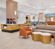 Hampton Inn Hilton Midland West Lobby