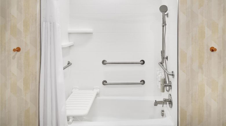 <b>Hampton Inn Hilton Midland West Room</b>. Images powered by <a href="https://iceportal.shijigroup.com/" title="IcePortal" target="_blank">IcePortal</a>.
