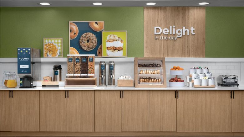 <b>Spark by Hilton Vestal Binghamton Restaurant</b>. Images powered by <a href="https://iceportal.shijigroup.com/" title="IcePortal" target="_blank">IcePortal</a>.
