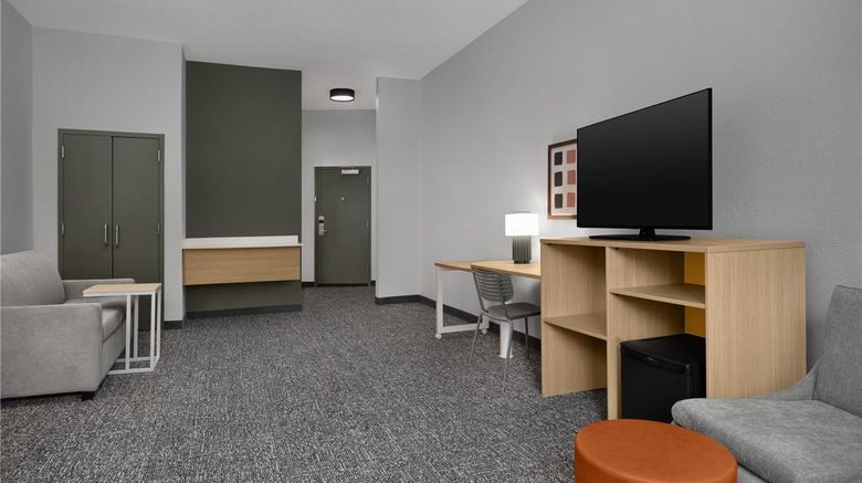 <b>Spark by Hilton Vestal Binghamton Room</b>. Images powered by <a href="https://iceportal.shijigroup.com/" title="IcePortal" target="_blank">IcePortal</a>.