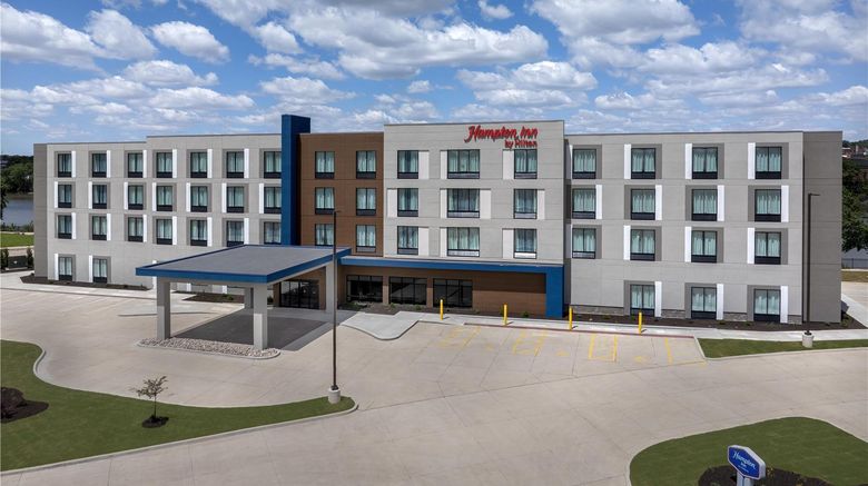 <b>Hampton Inn by Hilton East Peoria Exterior</b>. Images powered by <a href="https://iceportal.shijigroup.com/" title="IcePortal" target="_blank">IcePortal</a>.