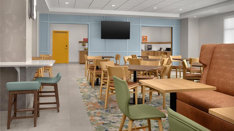<b>Hampton Inn by Hilton East Peoria Restaurant</b>. Images powered by <a href="https://iceportal.shijigroup.com/" title="IcePortal" target="_blank">IcePortal</a>.