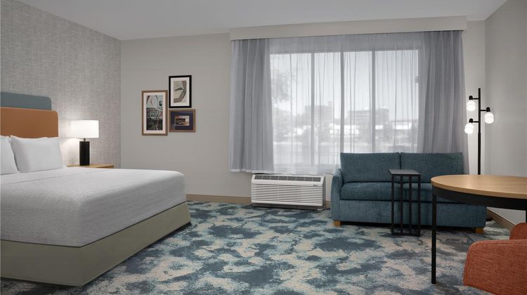 Hampton Inn by Hilton East Peoria Room