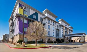Spark by Hilton Amarillo Western Plaza