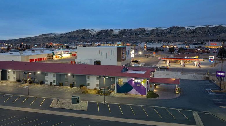 <b>Spark by Hilton Rock Springs Exterior</b>. Images powered by <a href="https://iceportal.shijigroup.com/" title="IcePortal" target="_blank">IcePortal</a>.