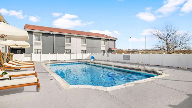 <b>Spark by Hilton Rock Springs Pool</b>. Images powered by <a href="https://iceportal.shijigroup.com/" title="IcePortal" target="_blank">IcePortal</a>.
