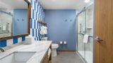 Home2 Suites by Hilton Outer Banks Kill Room