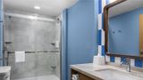 Home2 Suites by Hilton Outer Banks Kill Room
