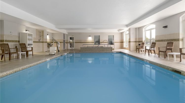 Spark by Hilton California Lexington Pool