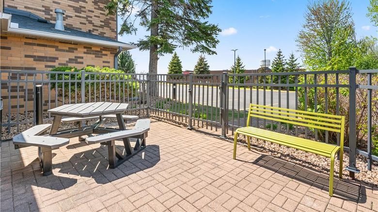 <b>Spark by Hilton Eden Prairie Exterior</b>. Images powered by <a href="https://iceportal.shijigroup.com/" title="IcePortal" target="_blank">IcePortal</a>.