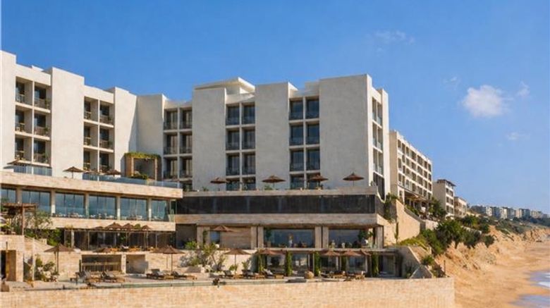 <b>Holiday Inn Algarve Beach</b>. Images powered by <a href="https://iceportal.shijigroup.com/" title="IcePortal" target="_blank">IcePortal</a>.