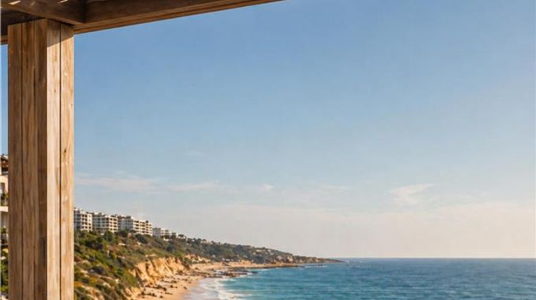 <b>Holiday Inn Algarve Restaurant</b>. Images powered by <a href="https://iceportal.shijigroup.com/" title="IcePortal" target="_blank">IcePortal</a>.