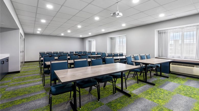 <b>Spark by Hilton Wilkes Barre Meeting</b>. Images powered by <a href="https://iceportal.shijigroup.com/" title="IcePortal" target="_blank">IcePortal</a>.