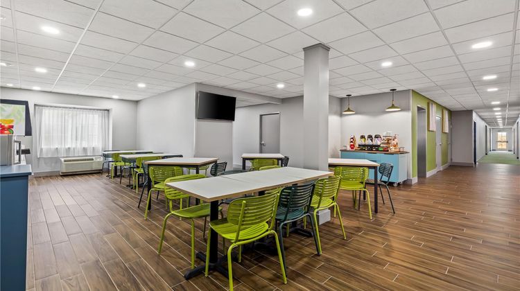 Spark by Hilton Wilkes Barre Restaurant