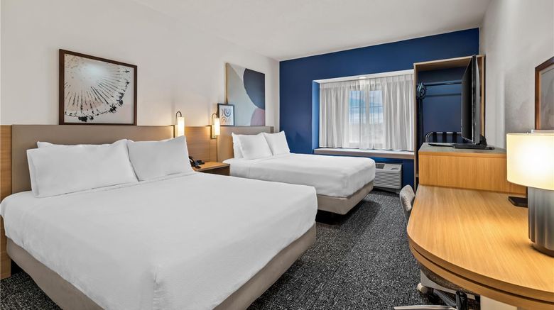 <b>Spark by Hilton Wilkes Barre Room</b>. Images powered by <a href="https://iceportal.shijigroup.com/" title="IcePortal" target="_blank">IcePortal</a>.