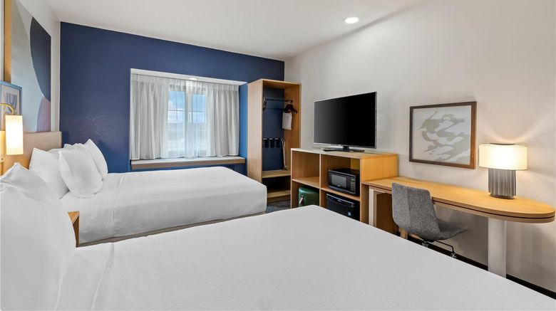 <b>Spark by Hilton Wilkes Barre Room</b>. Images powered by <a href="https://iceportal.shijigroup.com/" title="IcePortal" target="_blank">IcePortal</a>.