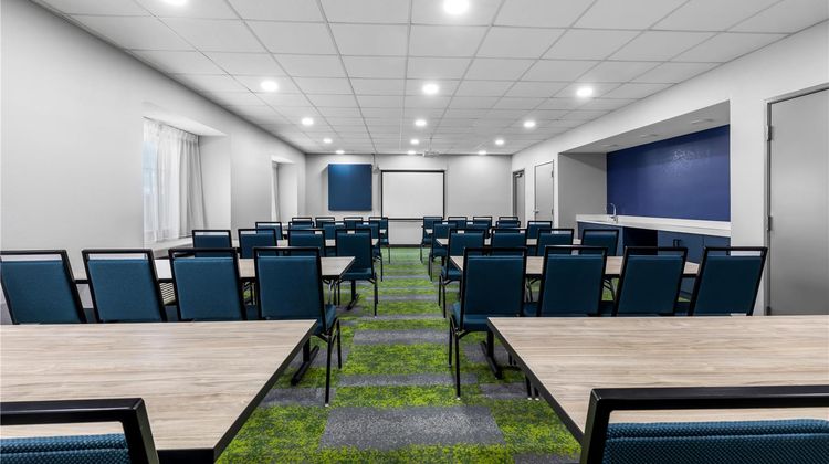 Spark by Hilton Wilkes Barre Meeting