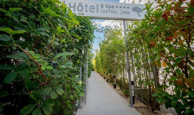 Best Western Plus Central Park Hotel Exterior