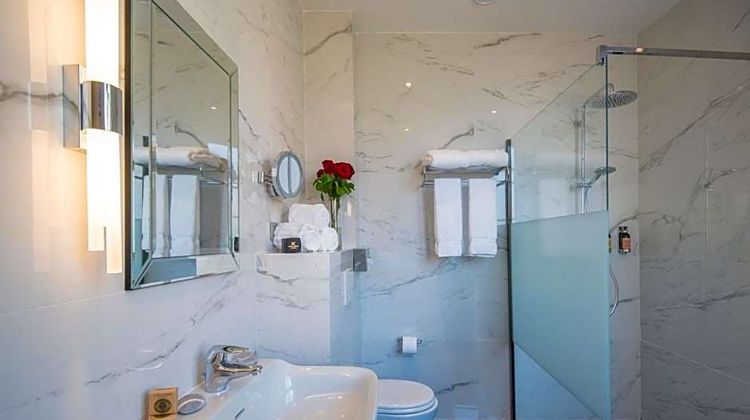 Hotel Carlton Room