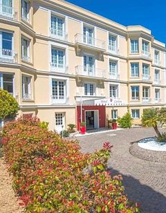 Hotel Carlton